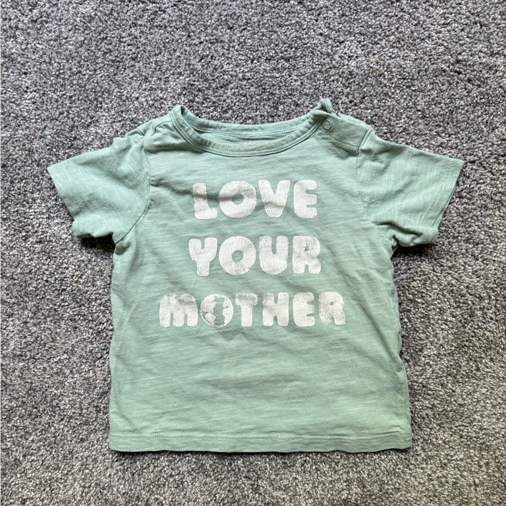 5/$15 Green Short Sleeve Tee